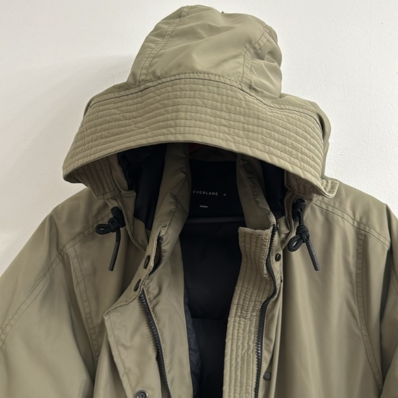 Everlane The ReNew Long Parka Coat Men XL Moss Primaloft Relaxed - Picture 4 of 10